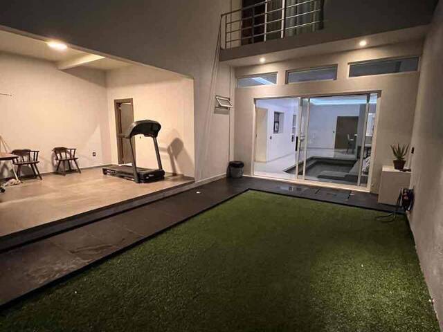 Casa de dos o más pisos para Venta en Guadalajara - 4